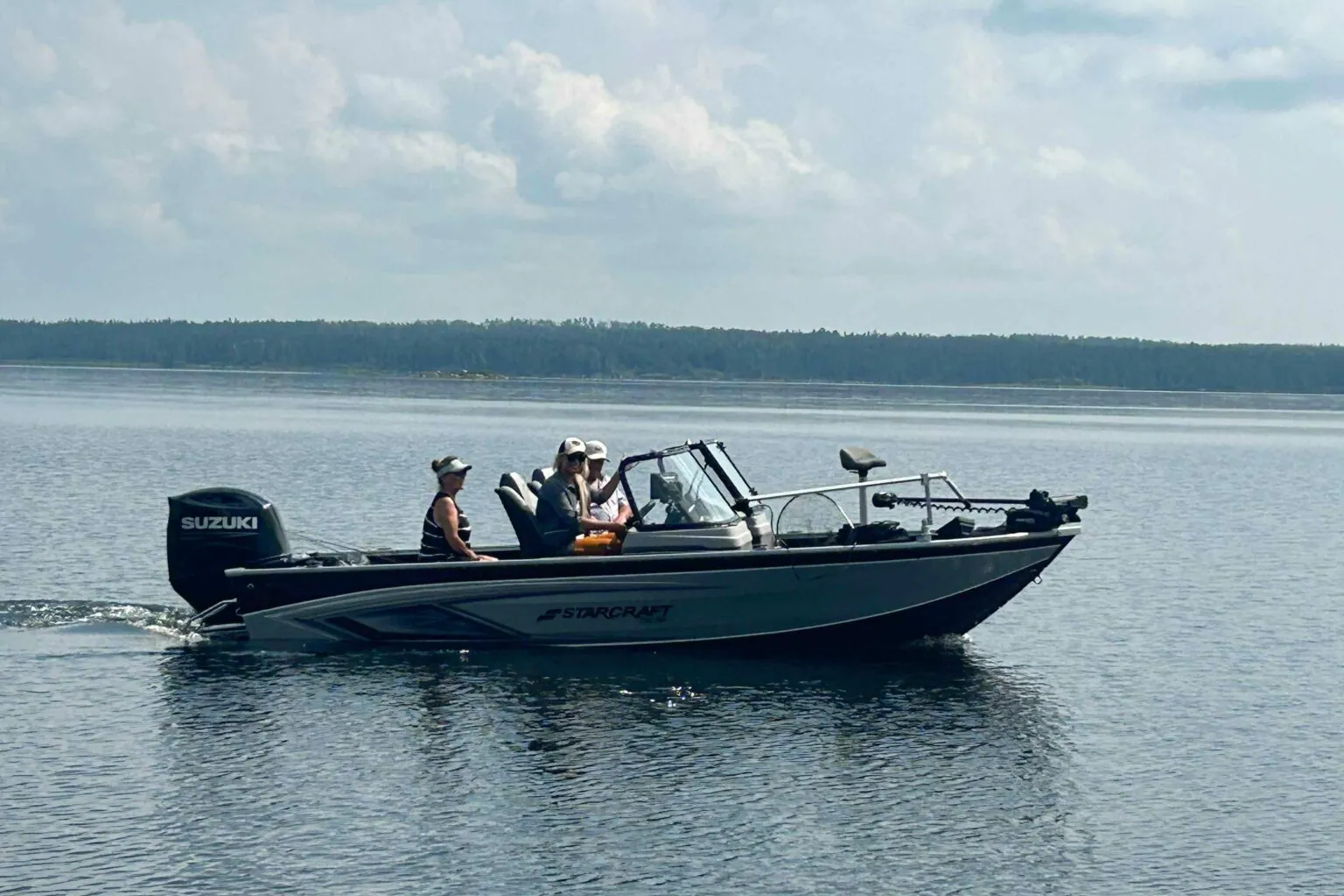 10 Best Boating Accessories For New Boaters and Anglers