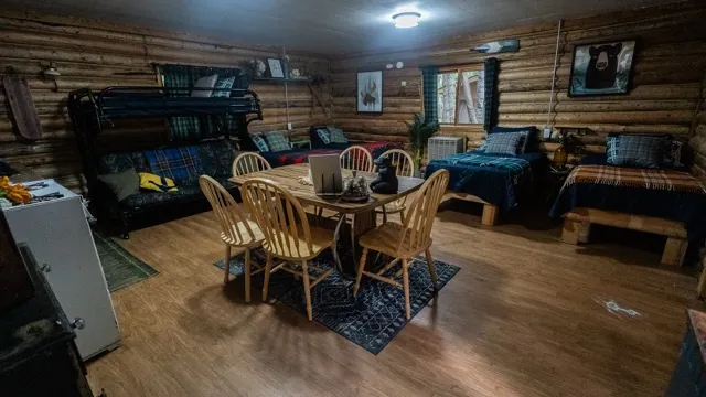 Camp Lake St. Joseph: Cozy Renovated Accommodations in Northwest Ontario