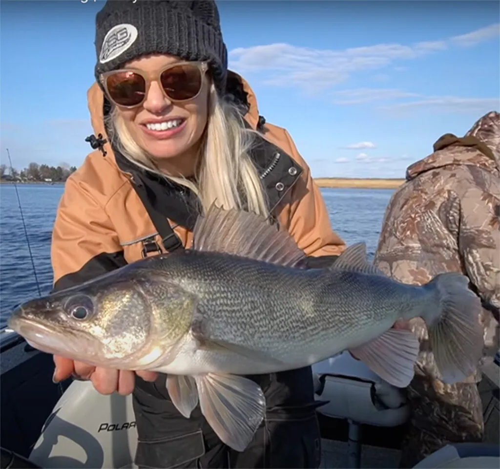 Fall walleye — Rainy River